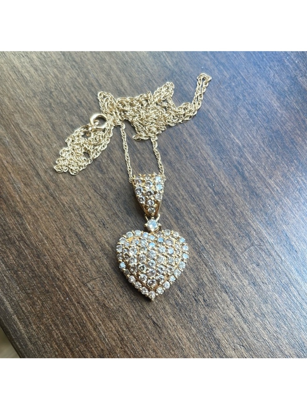 Absolutely Stunning 18k Diamond Necklace with 14K 18 inch chain